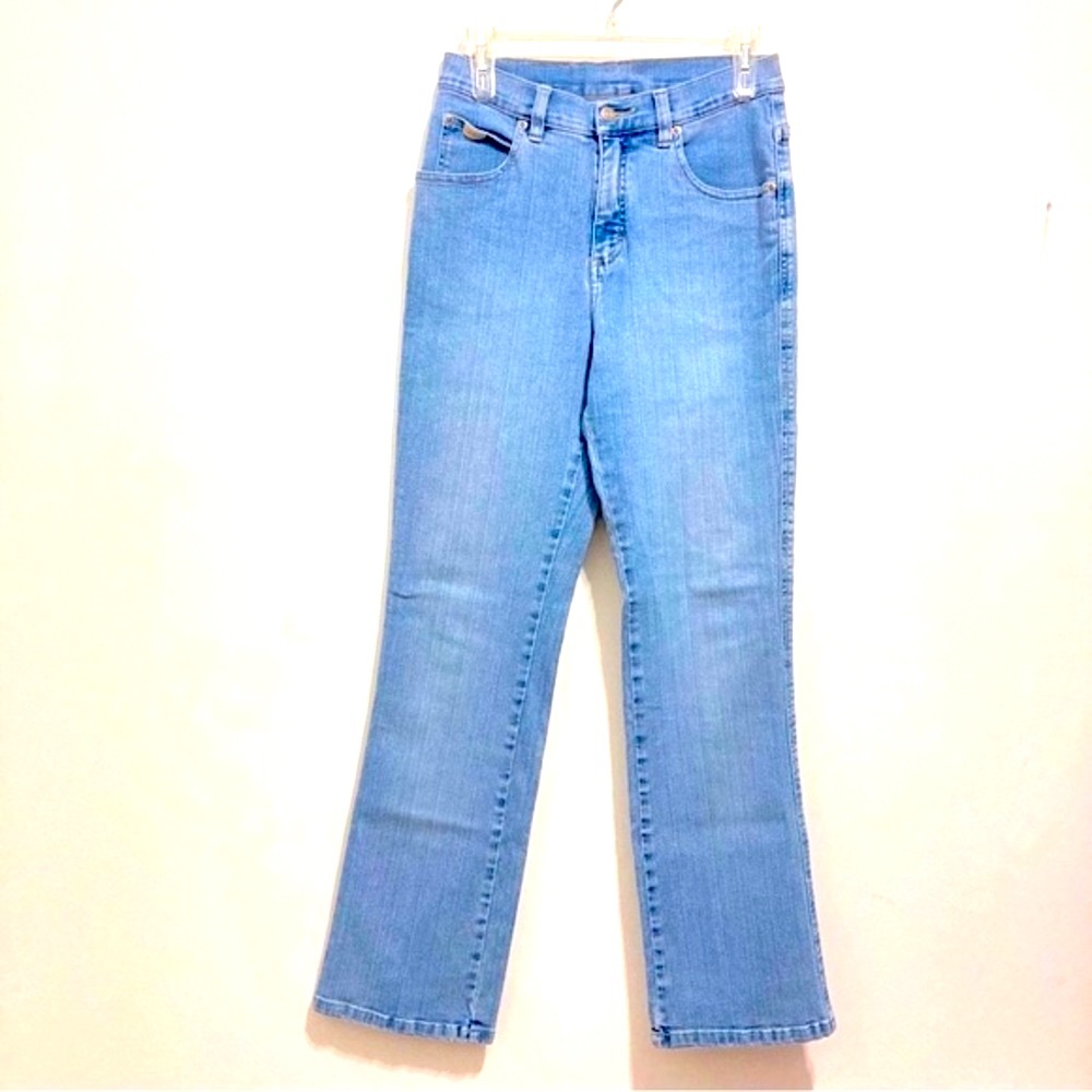 LEE Women’s High Rise Light Wash Blue Denim Straight Leg Jeans